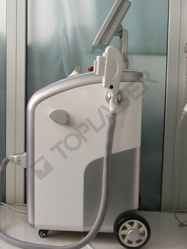 pori degli strizzacervelli di IPL di depilazione della E-luce, dispositivo di rimozione della grinza dell'occhio con 10,4„ schermi